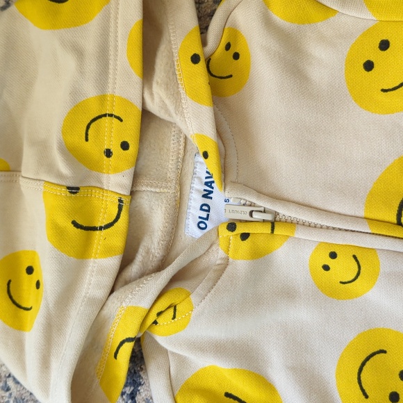 Old Navy Smiley Zip Up 🙂 - Picture 6 of 7